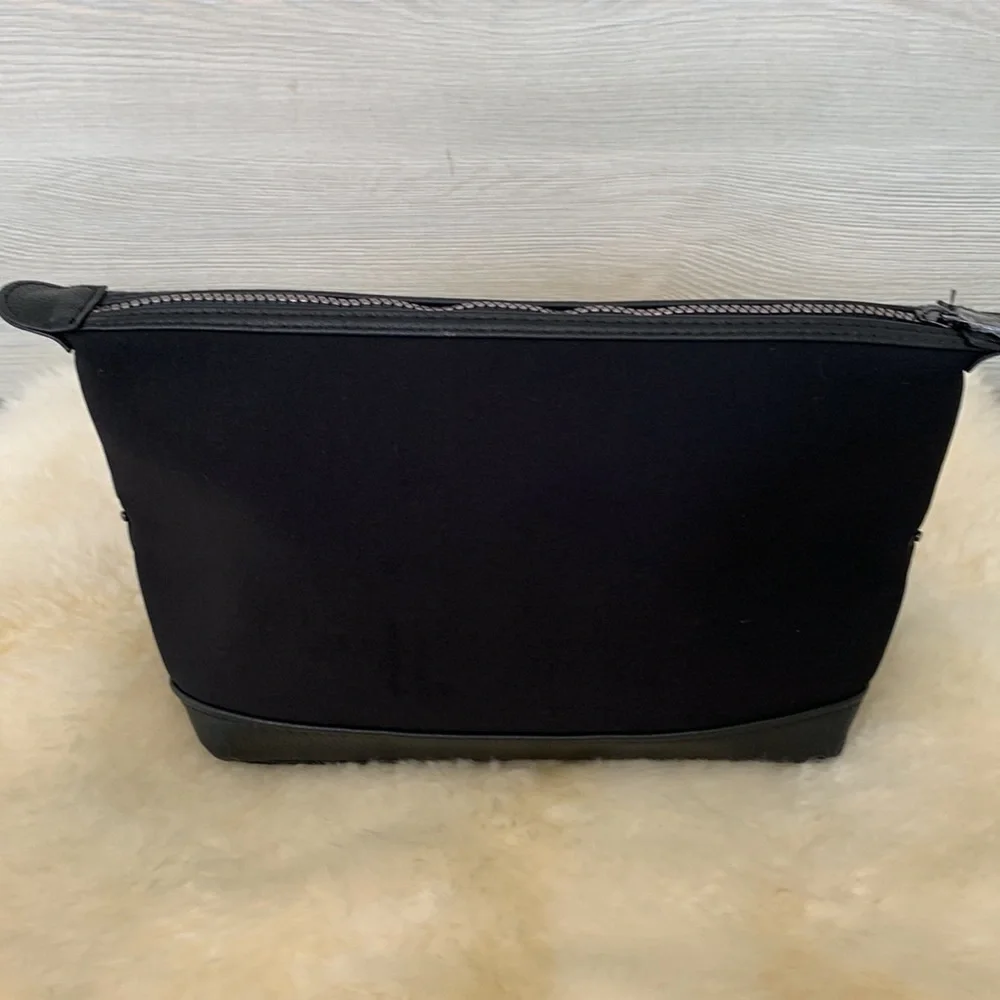 Jimmy Choo Parfums Black Cosmetic Bag Case, NWOT - Picture 5 of 11